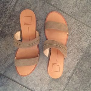 DV by Dolce Vita sandals Size 8 Olive Green